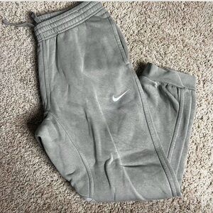 Nike Standard Sage Green Jogger Sweatpants